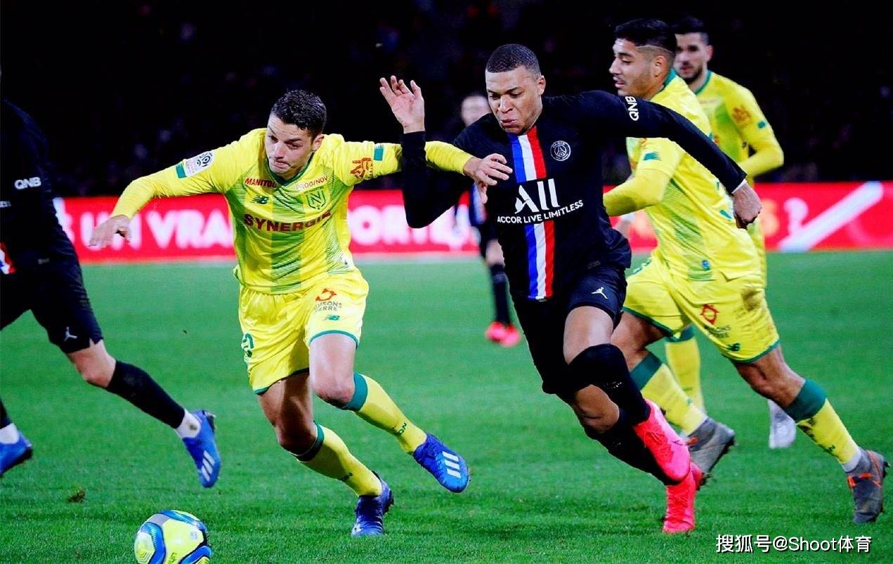 包含甘冈展现出强大的进攻力量，击败了洛里昂的词条